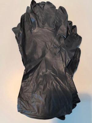 Одноразовые черные нитрильные экзаменационные перчатки размеры S M L XL 9 дюймов Aql 1,5 для садоводства