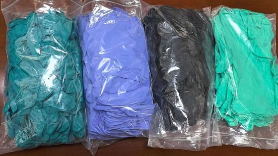 Одноразовые черные нитрильные экзаменационные перчатки размеры S M L XL 9 дюймов Aql 1,5 для садоводства